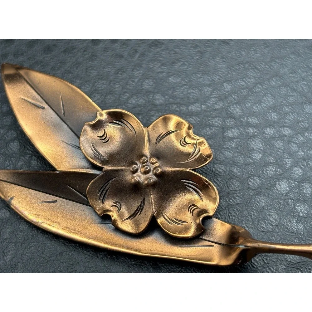 Vintage Modernist Era Copper Dogwood Flower Leaf Brooch Pin